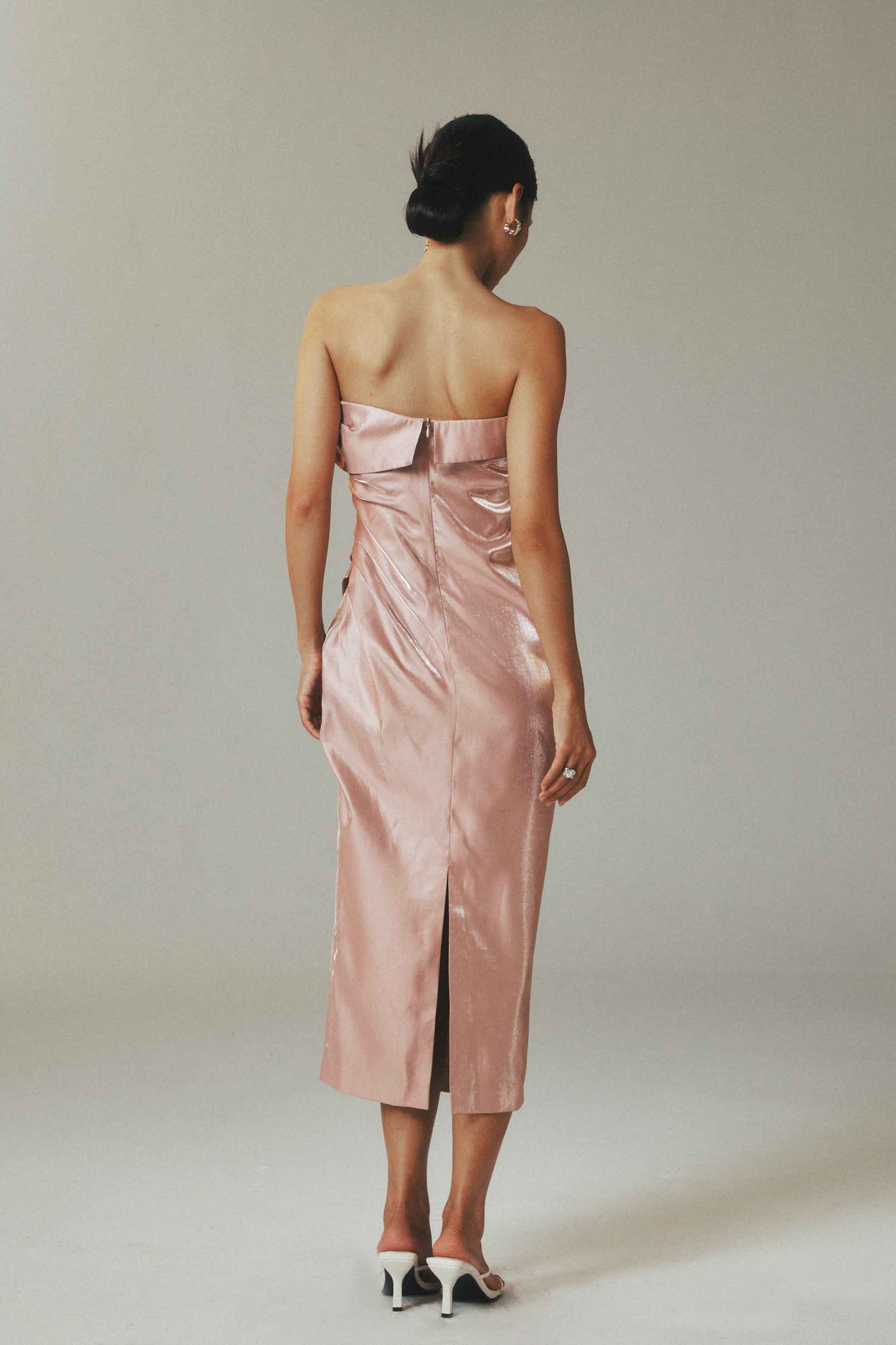 Elegant Pink Satin Strapless Sheath Dress with Pile Pleats
