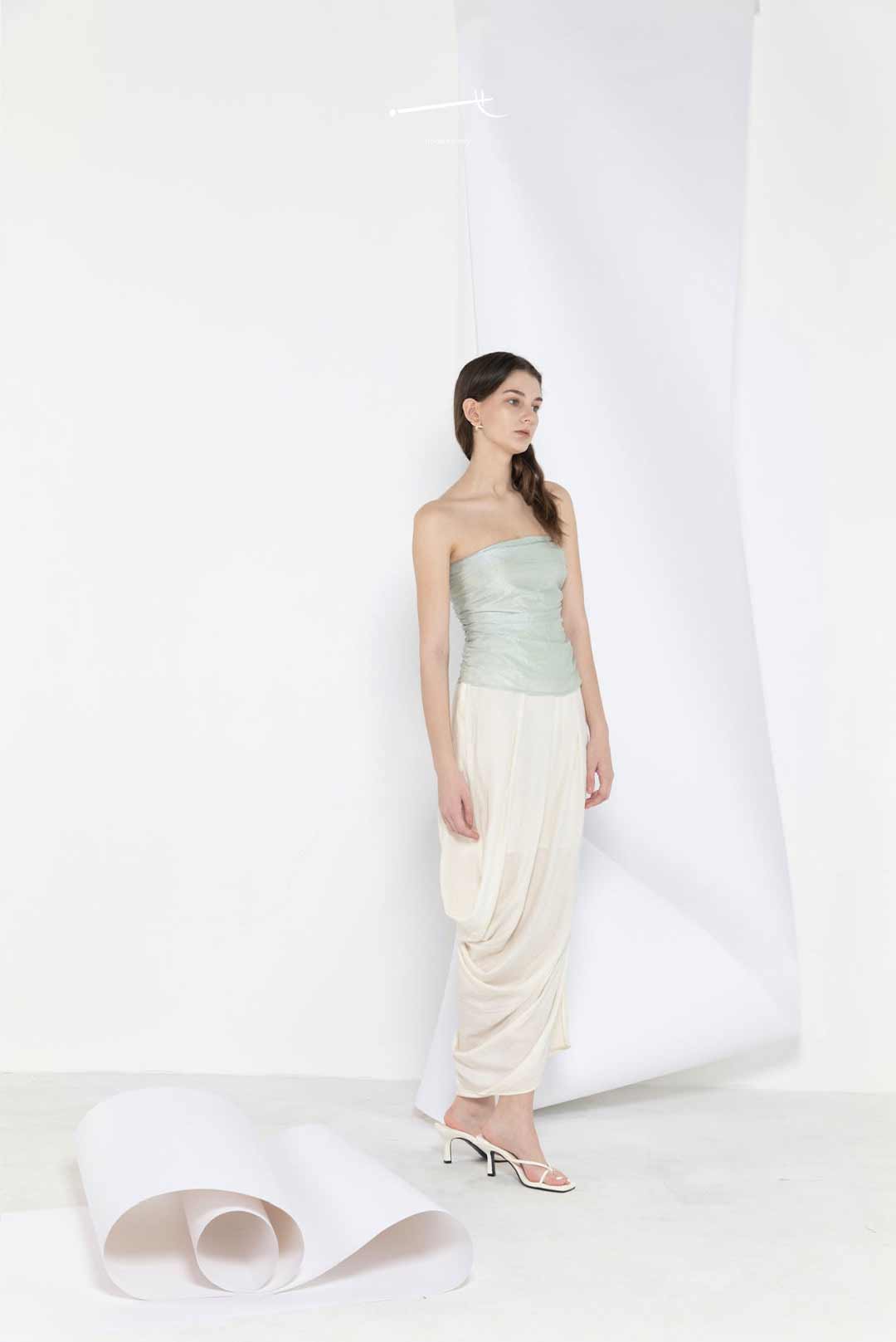 Beige Half-Body Draped Pleated Skirt