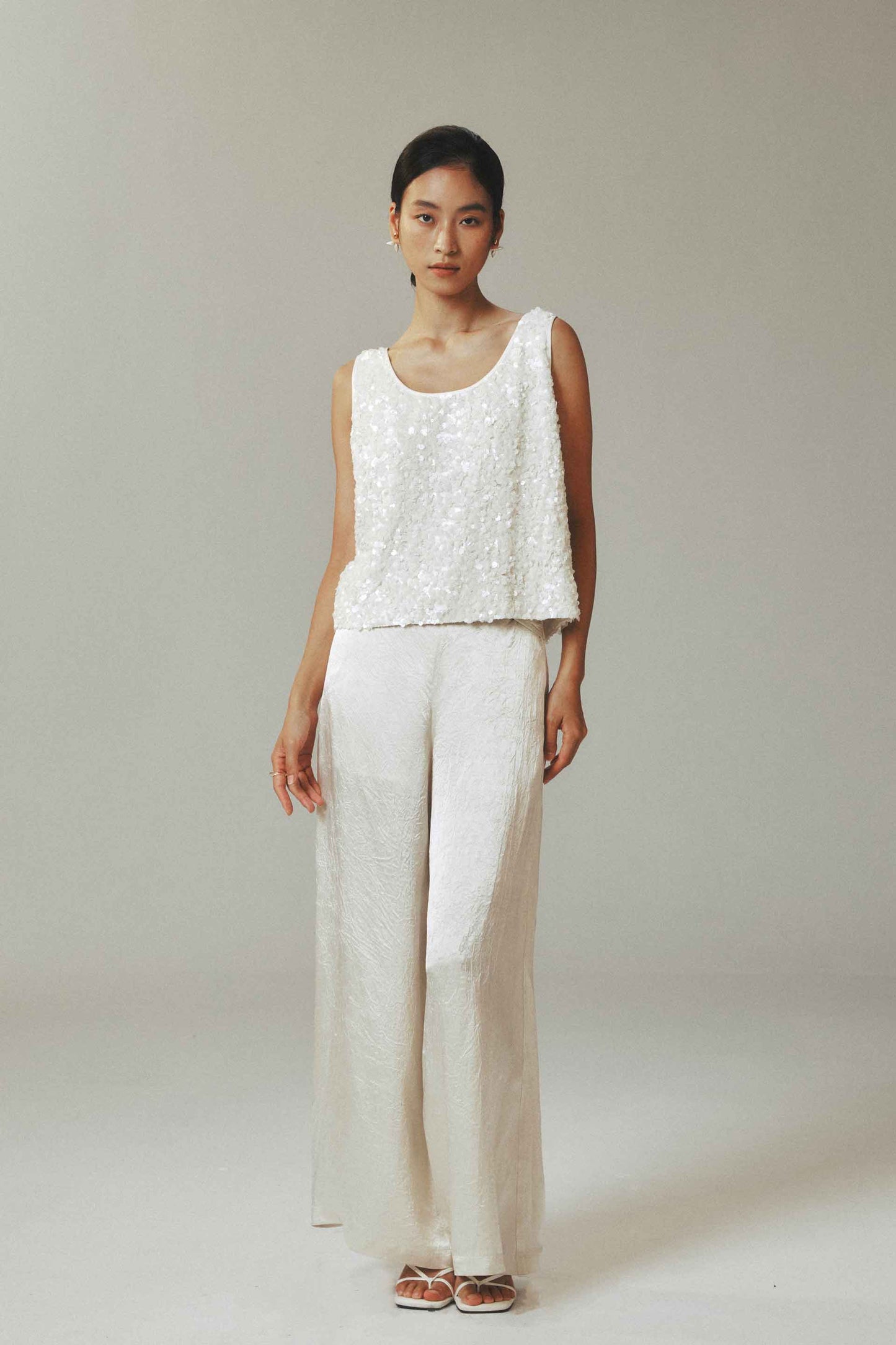 Elegant White Sleeveless Sequin Tank Top