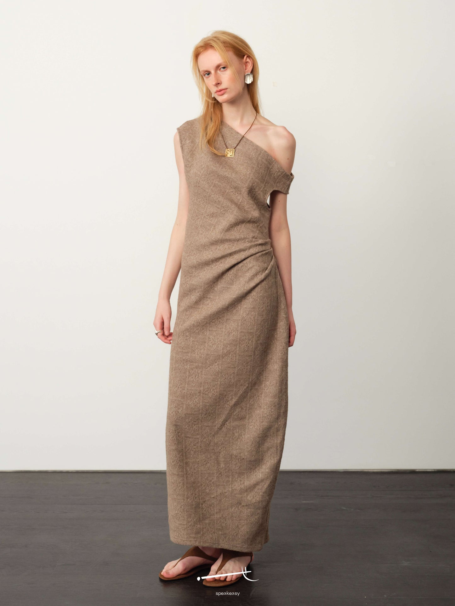 Soft One-Shoulder Knit Pleated Maxi Dress