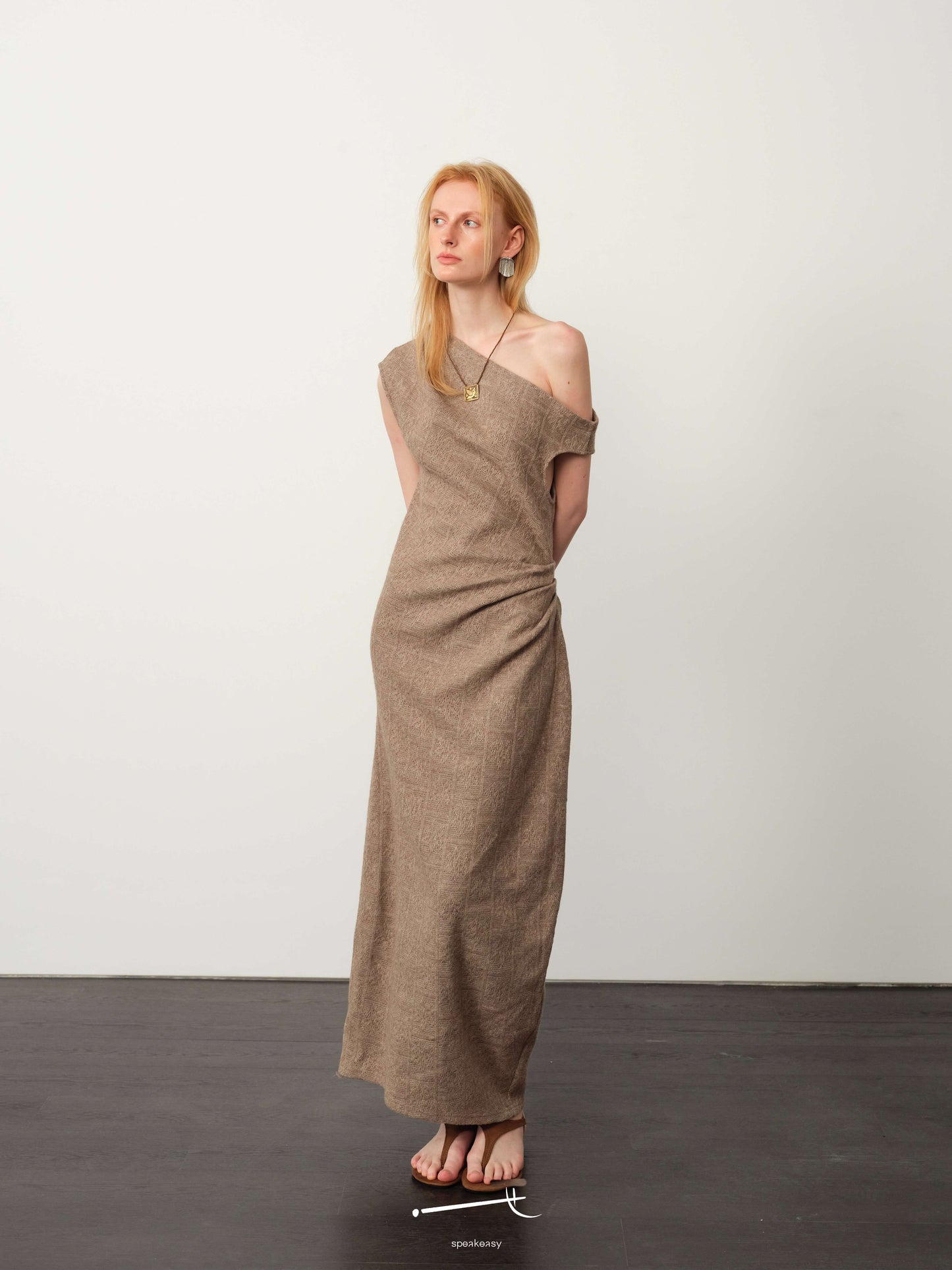 Soft One-Shoulder Knit Pleated Maxi Dress