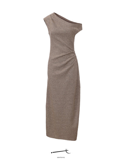 Soft One-Shoulder Knit Pleated Maxi Dress