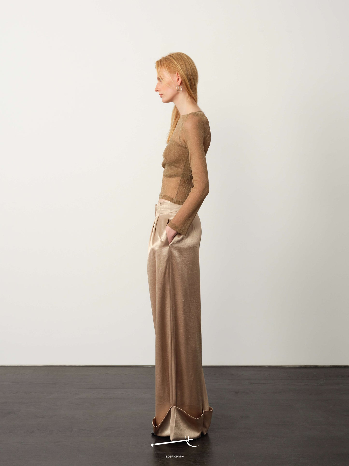 Star-Sheer Fitted Top & Tailored Acetate Trouser Set